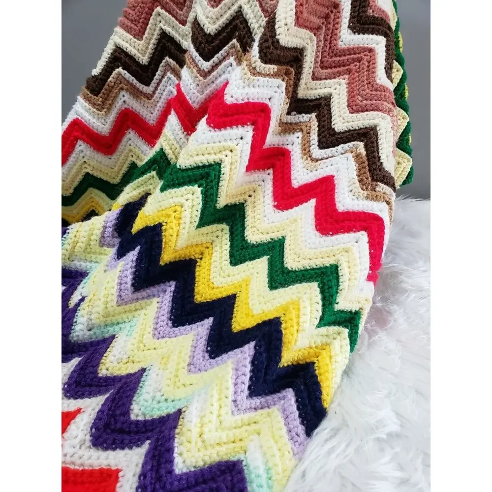 Vintage retro 70s afghan granny blanket colorful‎ rainbow decor nursery